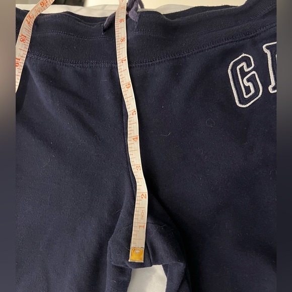 GAP Charcoal Joggers - Picture 6 of 8